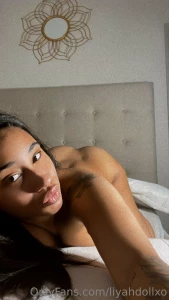 Wyd if u see me in the bed like this waiting for you