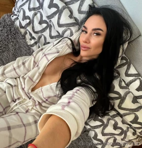 Alinaboobs omg alinaboobs she is one of the hotest girl come to check part 122