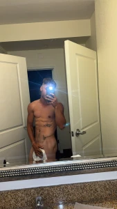 Handle with caution this body s a weapon and i don t miss