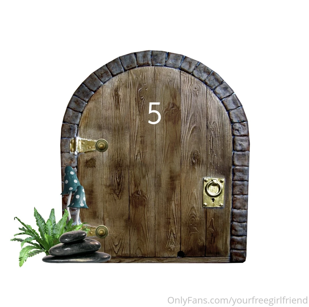 Door 5 