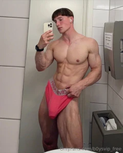 Yes or no full content onlyfans com victoreidefitness c66