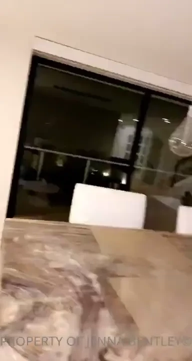 Make sure you watch this till the end if you wanna see my tits 
