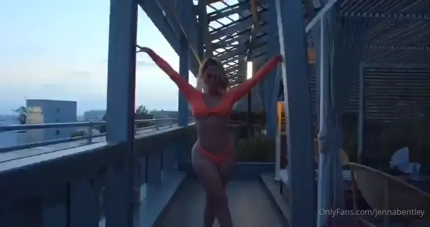 Sunday videos yesterday s sexy saturday post below reached 30 likes as 
