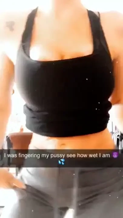 I was feeling horny and fingering my pussy i m so wet 