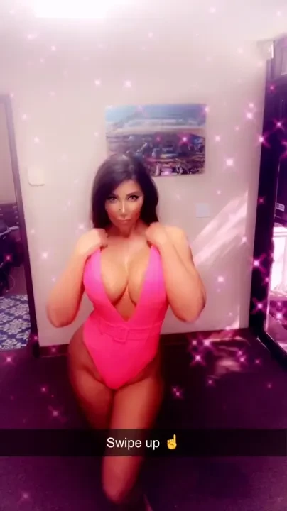Here is another topless naughty teaser behind the scenes from my photo 