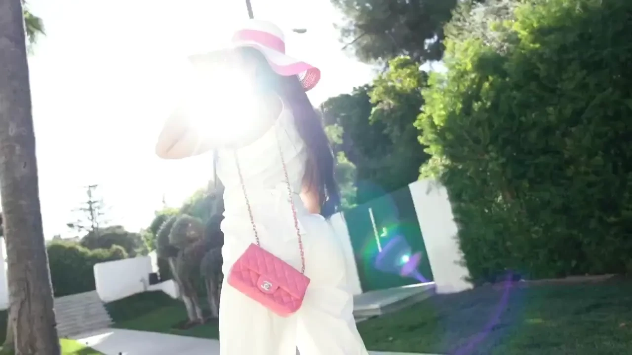 New sexy video to rise and shine 