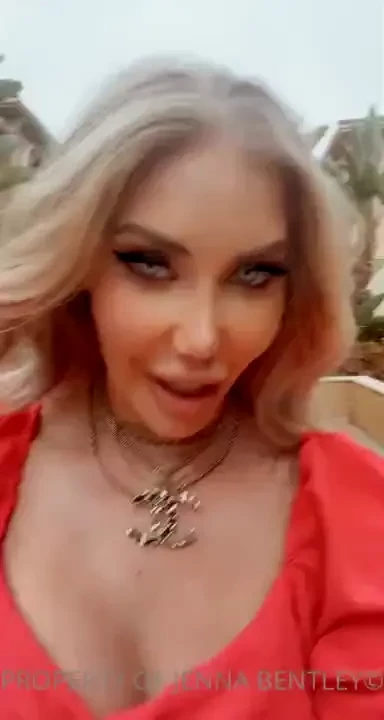 Check your dm s for the new videos i just sent you brand new sex tapes 