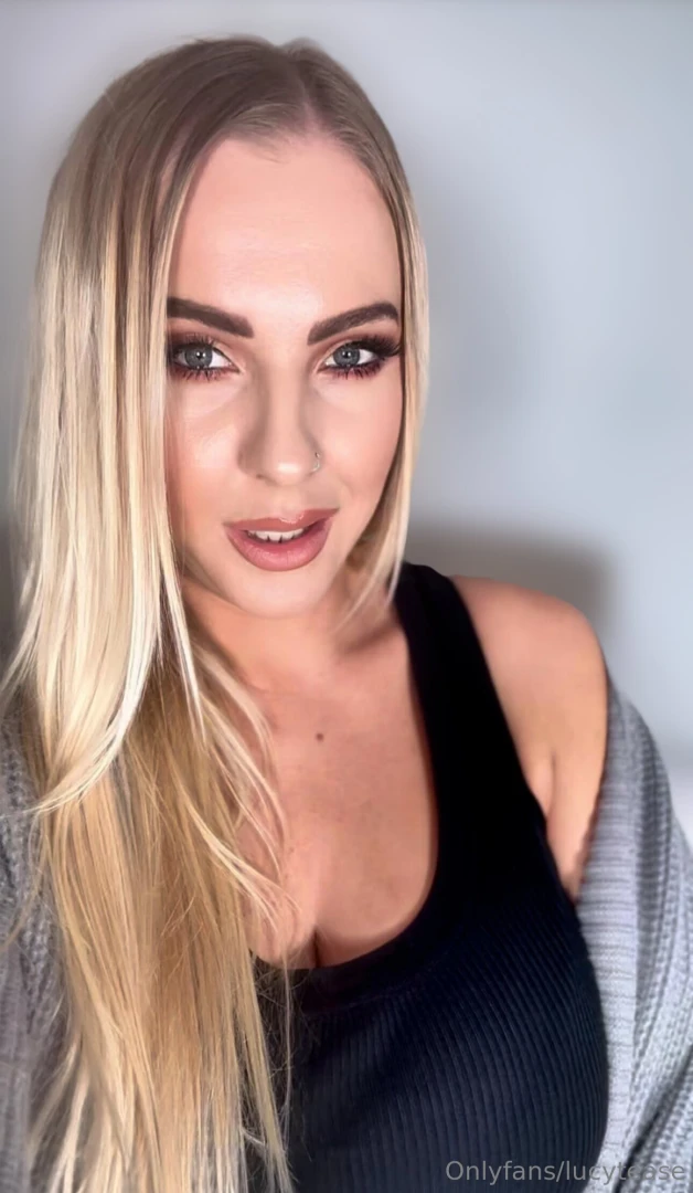 So i ve decided i m going live this monday i don t know the exact time 