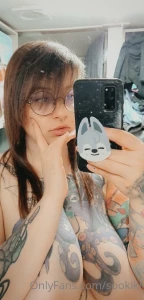 Amoureuse de ma coupe de cheveux et vous