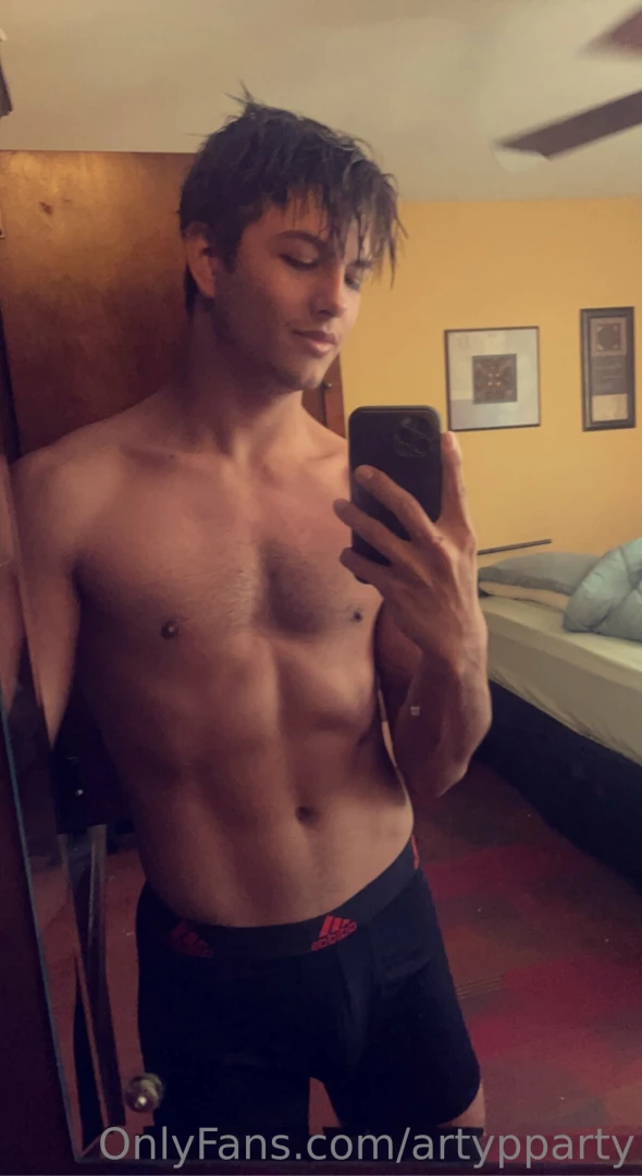 Who wants a bulge in their face 