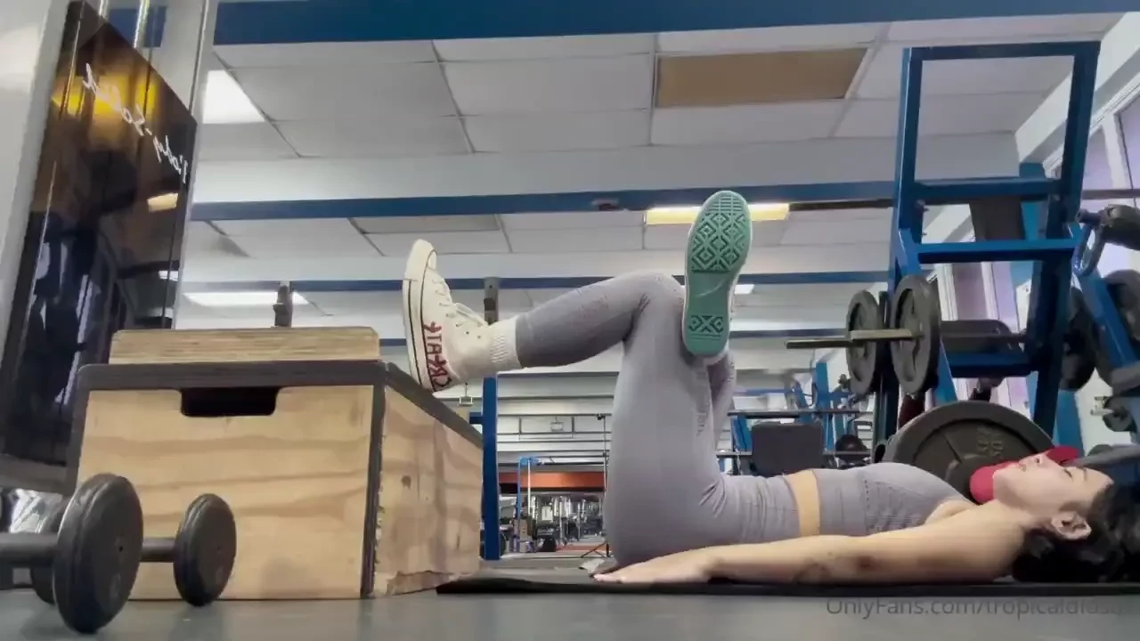 Some of my routine today i m gonna get so strong and beautiful if you part 1 