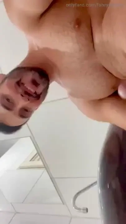 Dick smelling like sweat from gym training 