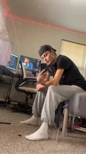 Take a wild guess what s on my mirror vip page datboyriley