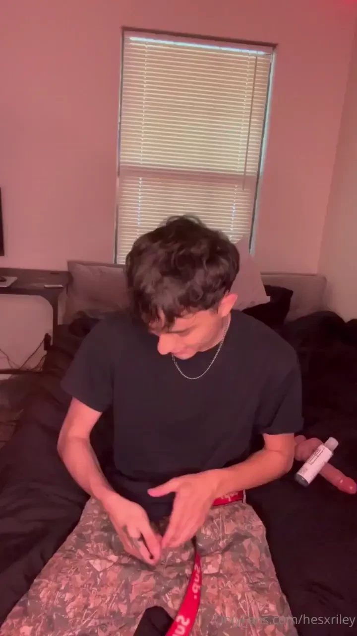 New 11min video you finally have me right where you want me i m naked 