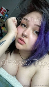 The face and the boobs swipe teehee finally off work