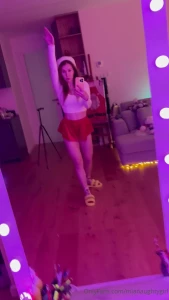 mianaughtygirl - My new year s crazy dancing haha i like to dance in front of the 