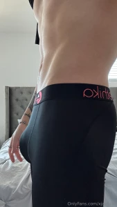 I like my underwear just how i like your hole tight