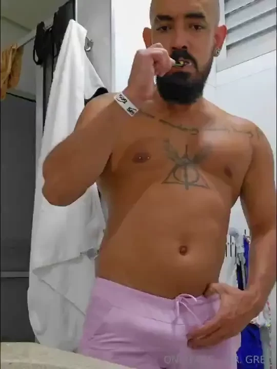 Mistergregvip en i had to satisfy myself in the hotel s bathroom watch 