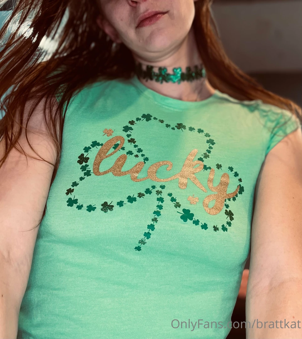 Is green my color can t wait for march weather is better st patrick s 