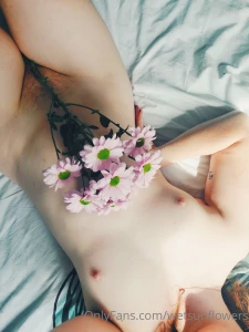 Validate me reminder that the explicit pics of this set are available