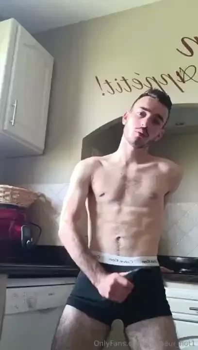 Un petit d jeuner en ma compagnie tout nu a te dit au travers de cette 