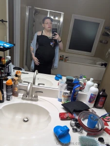 Trying on dresses to wear to the ff7r orchestra my belly and boobs are