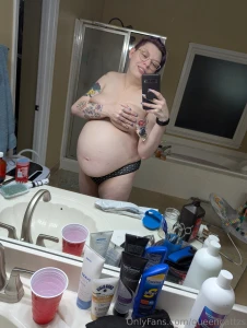 Merry christmas and happy hanukkah if any of you santas are feeling