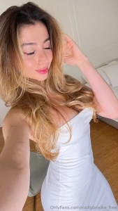 Happy humpday im waiting for you in my premium page onlyfans com