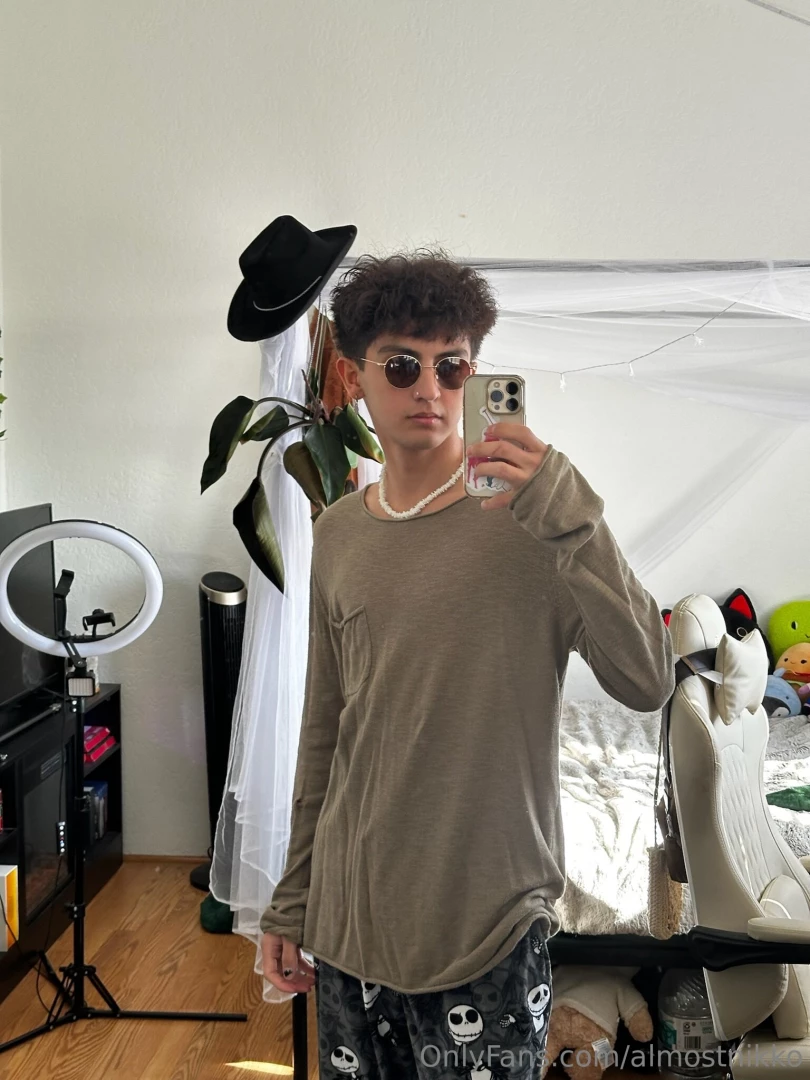 Is it too late to create new years content 