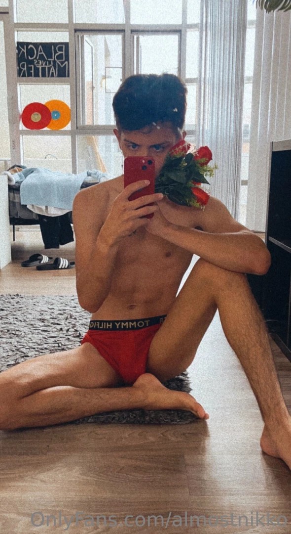 Good morning my kings and queens 