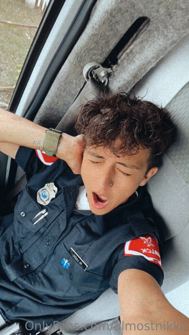 Work has me so tired tryna be financially free already 