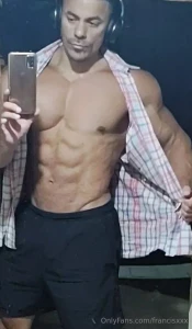 Do you like how my shirt looks on me part 3