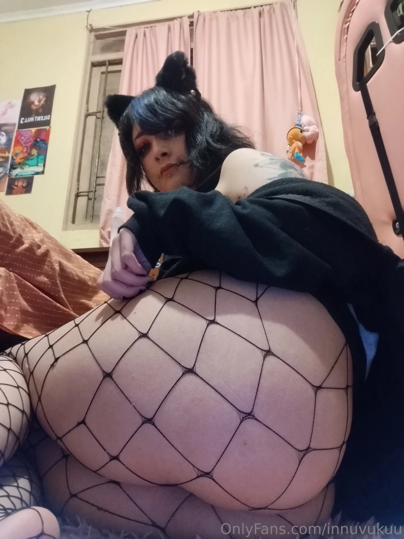 Emo catgirls near u thanks to everyone who went to see me at the 