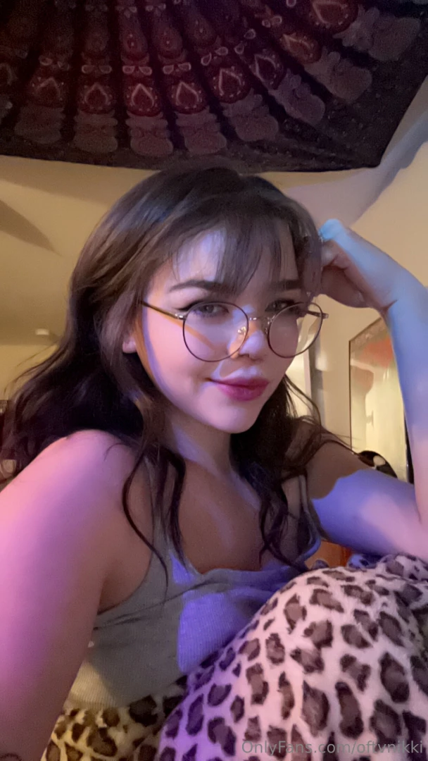 Hey cutie pie wanna chat for a bit 