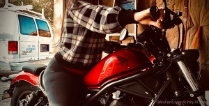 Just a girl and her first bike show me some love
