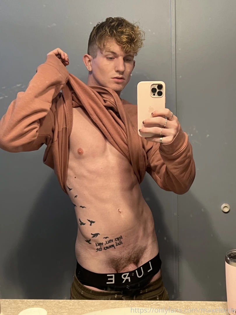 I woke up this morning was leaking can someone come help me bust this part 1 