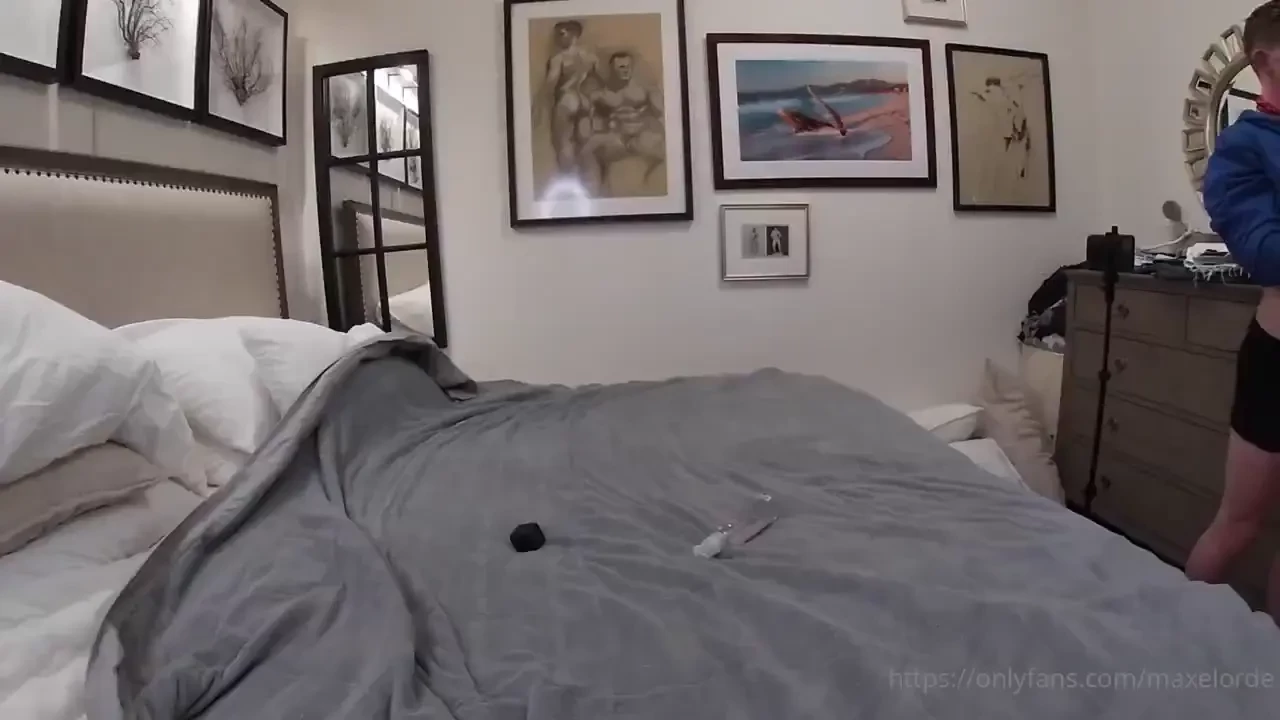 Hey bro can i suck you off real quick before your gf gets back 
