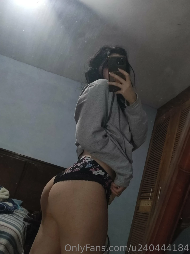 Hola beb ssss 
