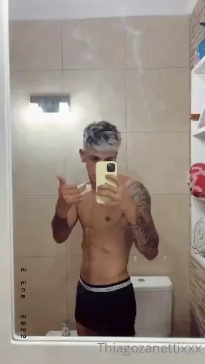 Hi baby i will make custom videos send me to dm if you want one hola 