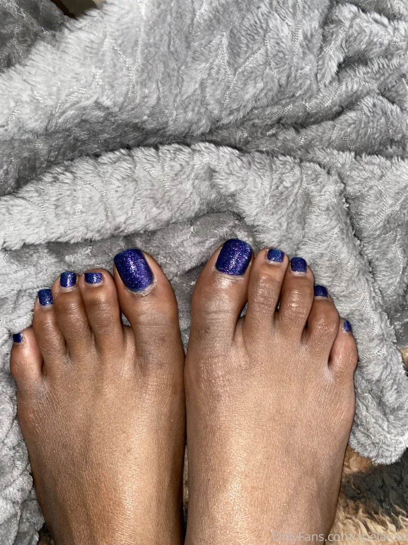 I need a pedicure amp a nice foot massage 