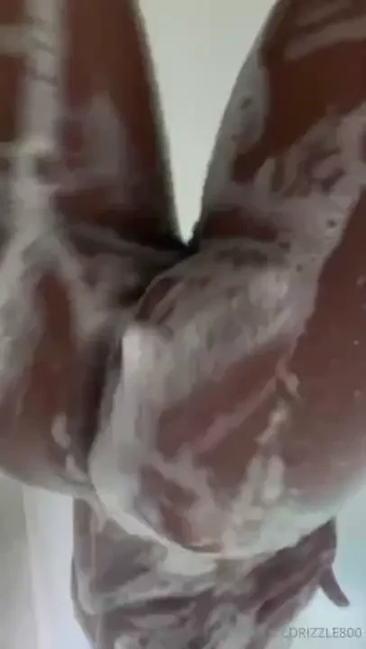 Shower time inbox for full length 