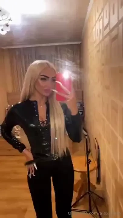 I recently bought a sexy leather costume and now i m experiencing a 