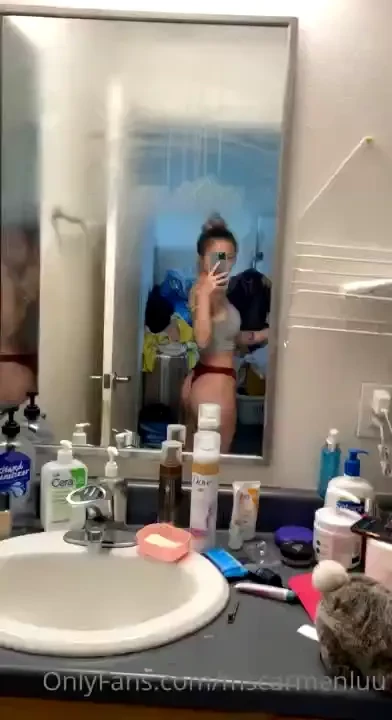 Hii babes i will be making a set schedule to when i will be on and 