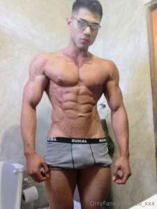 Hello i m mauro_zyzz argentine subscribe now and have a 50 discount on part 47
