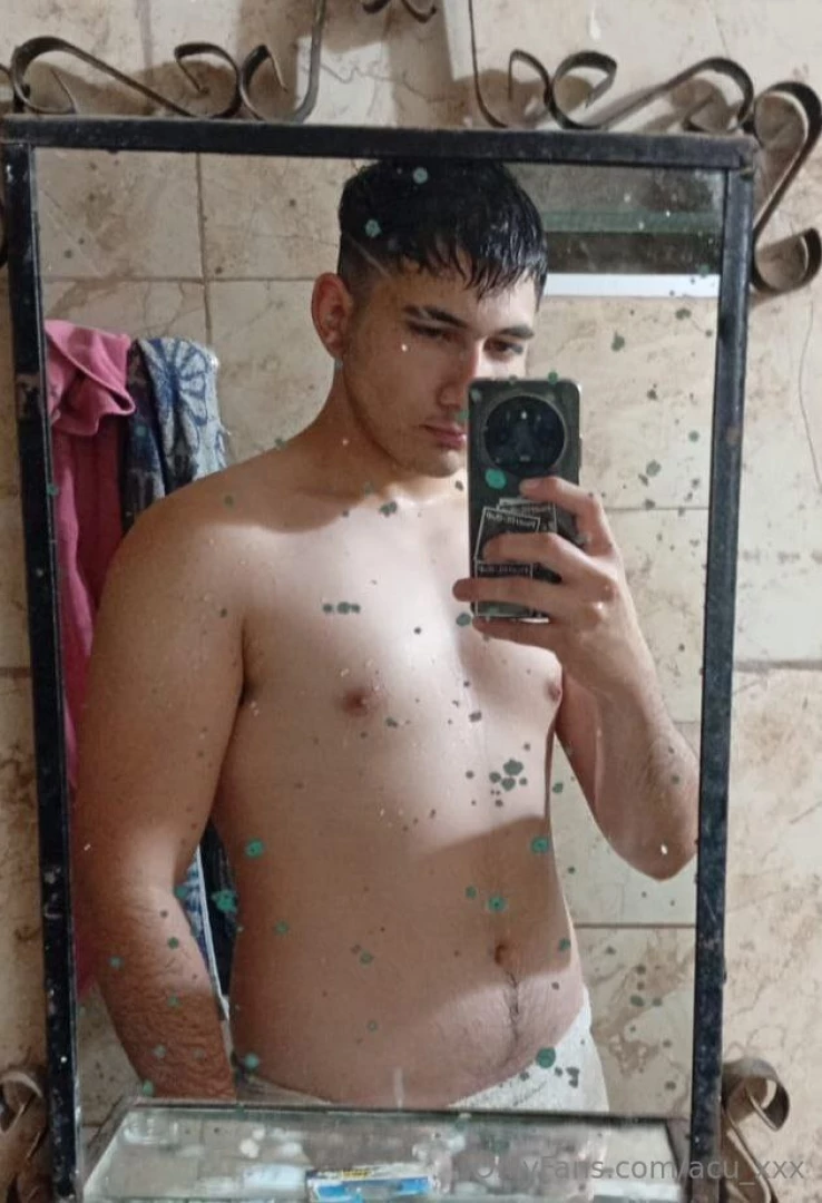 Lisandronahuel lisandronahuel wait stop looking here s your guy i m part 1 