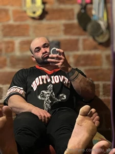 Hello i m tutorolove and i m argentine subscribe now and have a 50 part 2