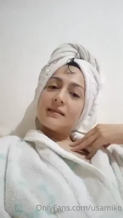 I just got out of the shower and i really want us to do a vcall bb i m 