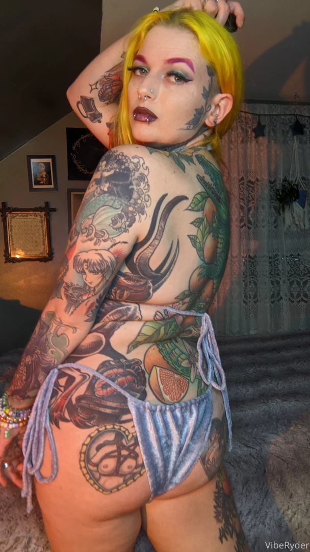 Self shot in handmade bikini part 2 