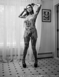 Color or black and grey by george j weeks part 15