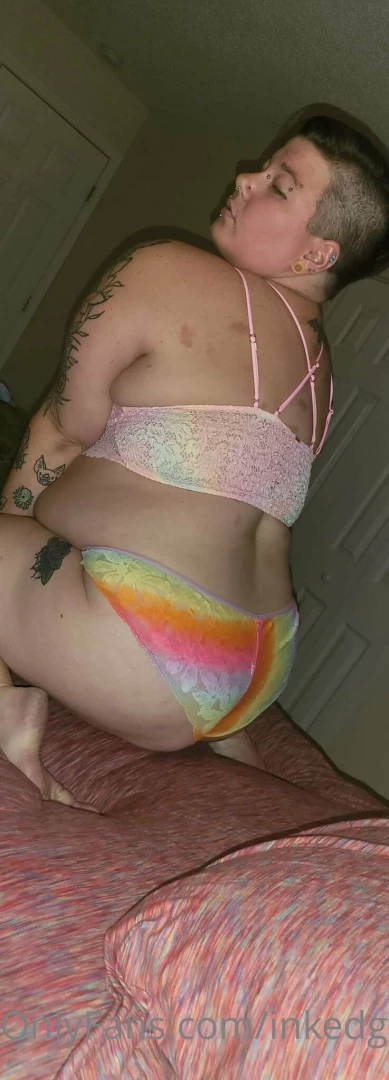 Get you a partner that loves taking pics of you part 1 